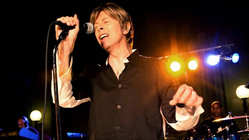 David Bowie live at BBC Maida Vale, 18 September 2002