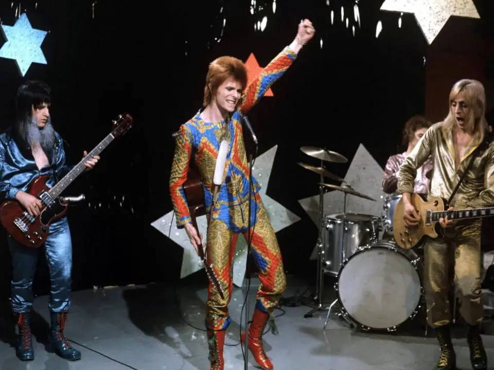 David Bowie and the Spiders From Mars on Lift Off With Ayshea, 15 June 1972